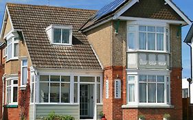 Hudsons Guest House - Adults Only